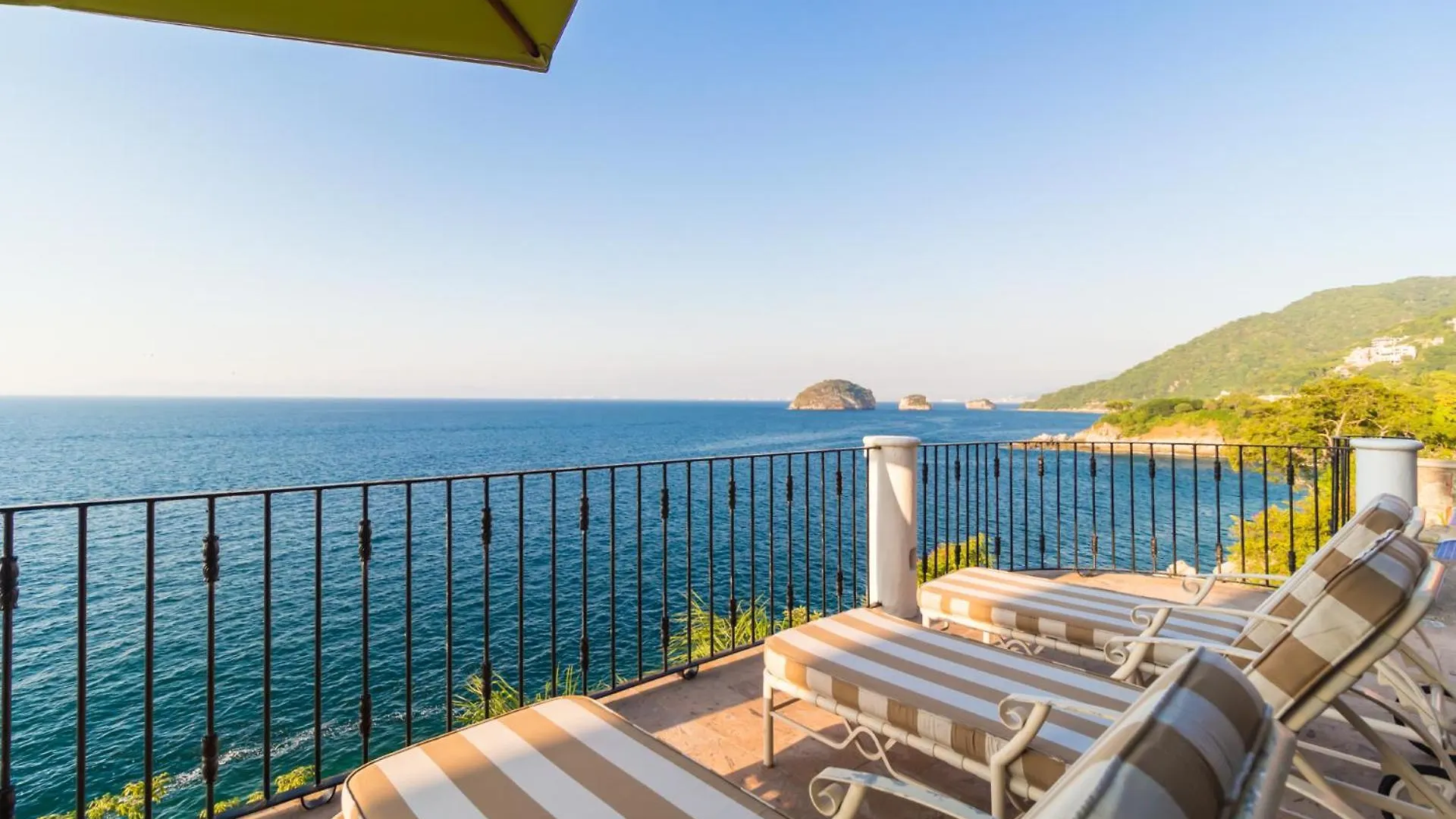 Ocean Front Villa*Beach*Heated Pools* Chef*Staff Puerto Vallarta